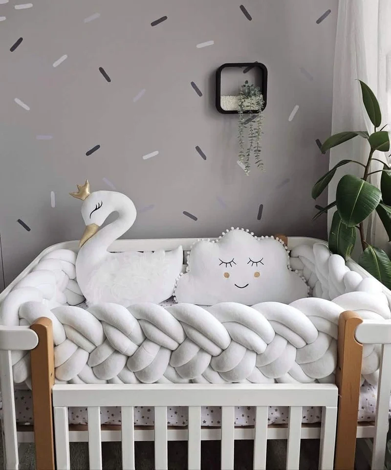 Baby Bedding Set Creamy - Princess Swan & Cloud Pillows