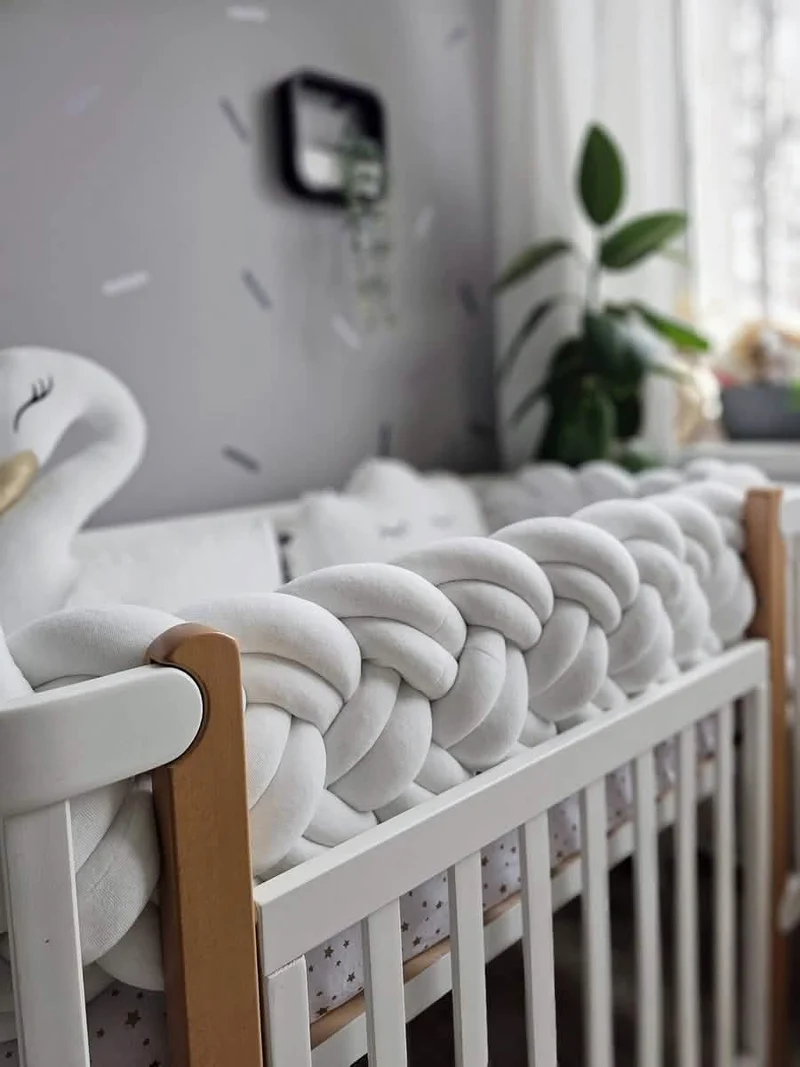 Baby Bedding Set Creamy - Princess Swan & Cloud Pillows