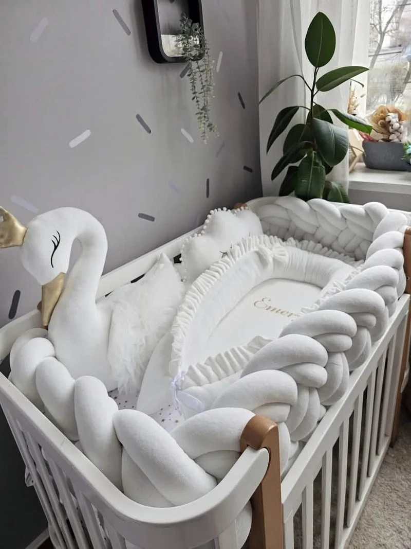Baby Bedding Set Creamy - Princess Swan & Cloud Pillows