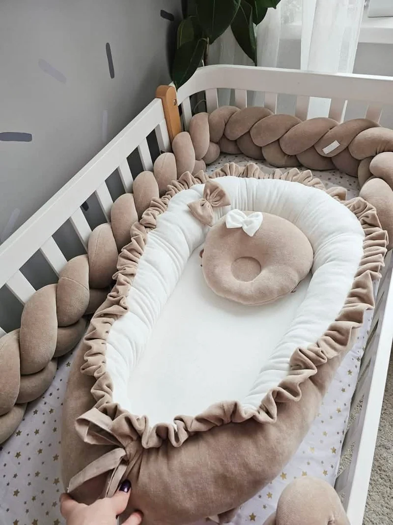 Personalized Baby Nest with Small Pillow