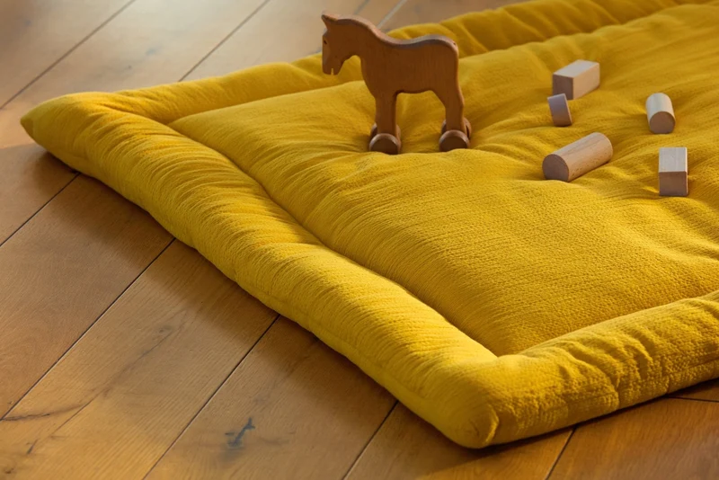 Krabbeldecke aus Doppelkrepp – weich & robust