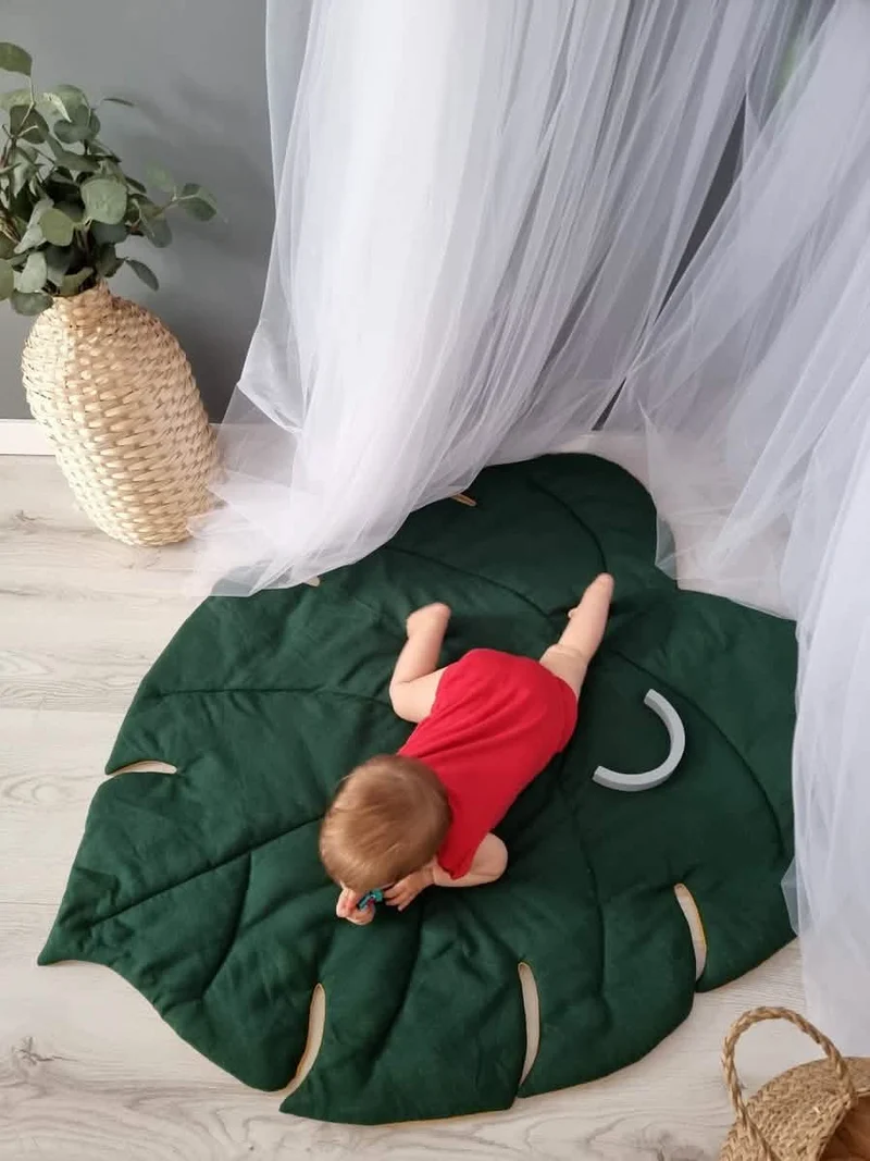 Baby play mat monstera. Leaf nursery rug.