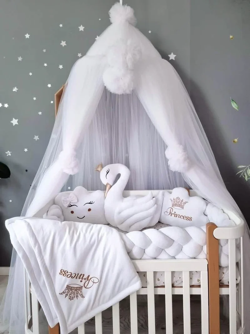 Baby Bedding Set White - Princess Swan & 2 Cloud Pillows