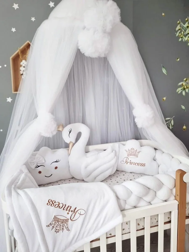 Baby Bedding Set White - Princess Swan & 2 Cloud Pillows