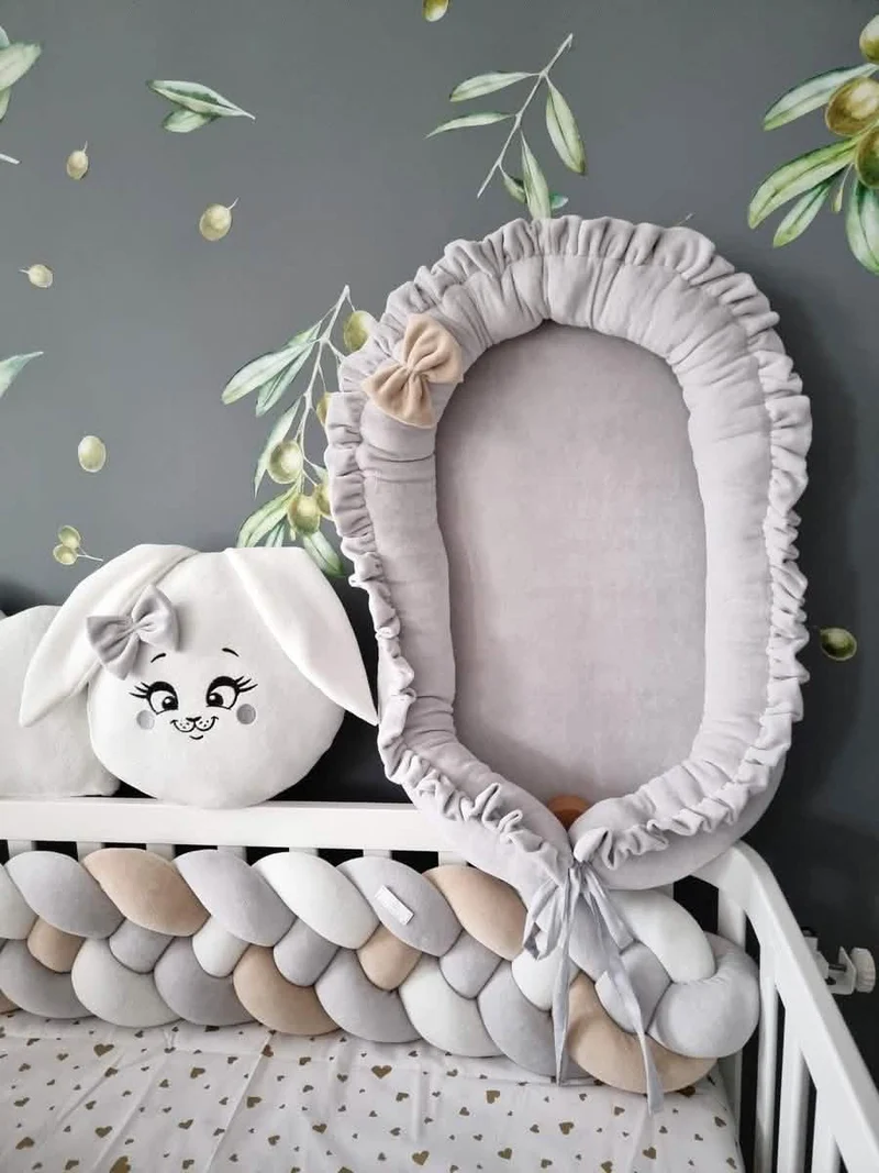 Baby Bedding Set White - Princess Swan & 2 Cloud Pillows