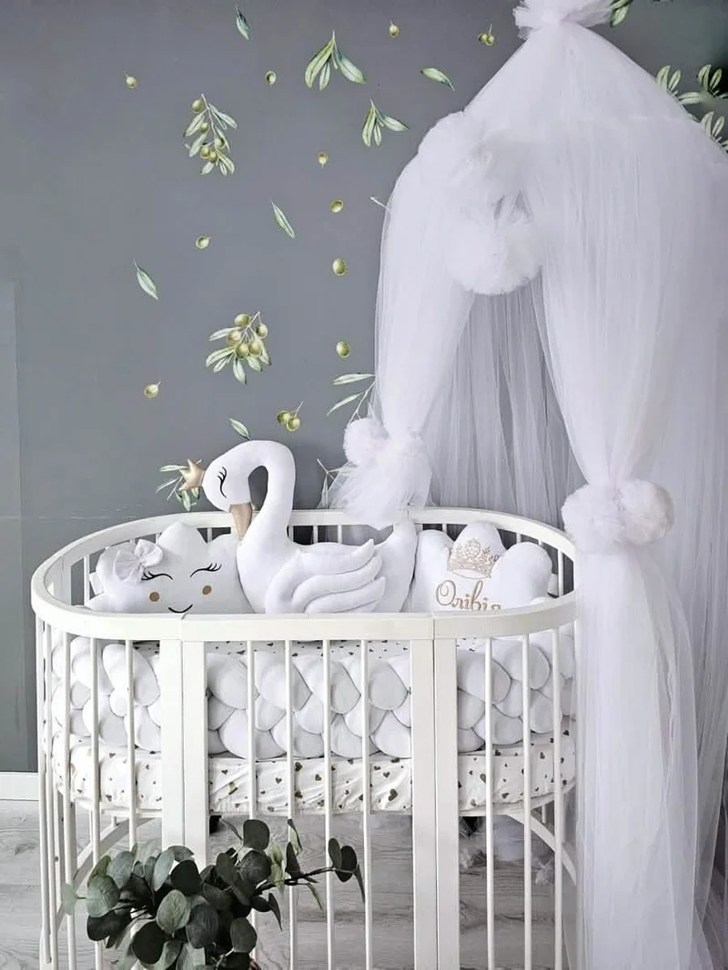 Baby Bedding Set White - Princess Swan & 2 Cloud Pillows