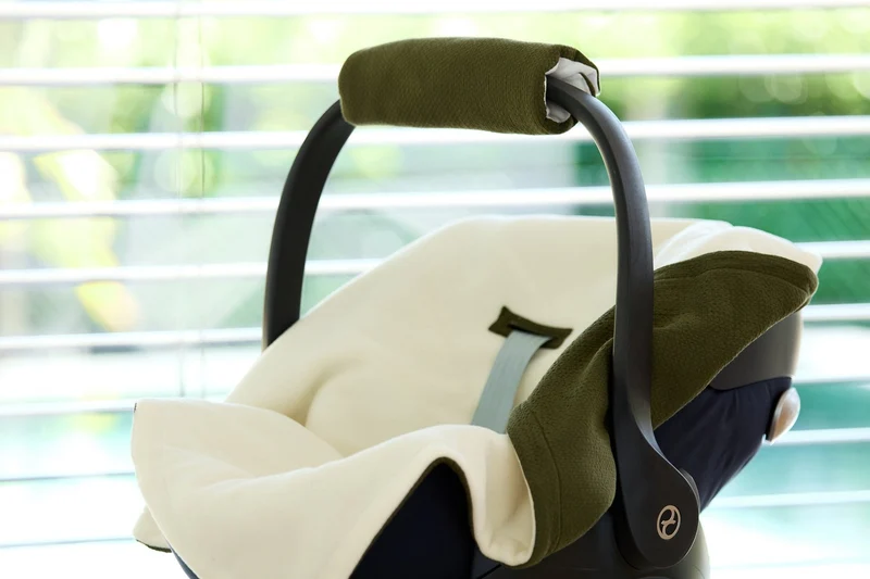 Babydecke für Babyschale Winter aus Doppelkrepp – weich & robust