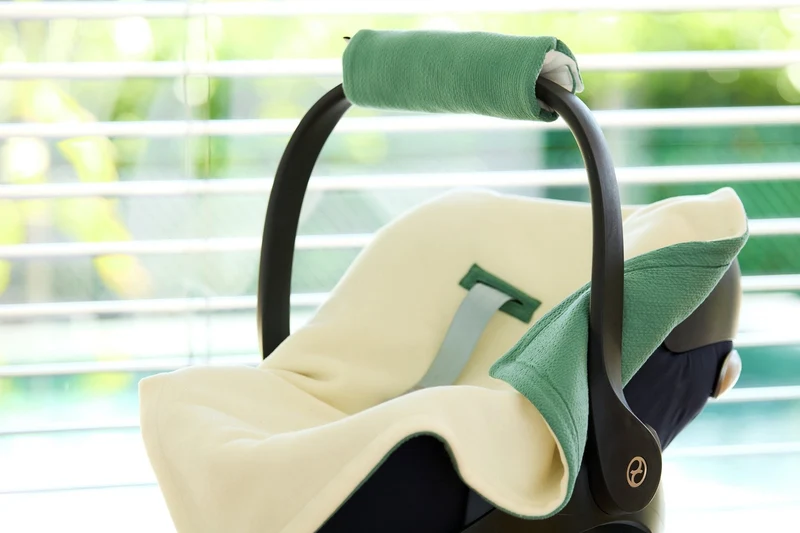 Babydecke für Babyschale Winter aus Doppelkrepp – weich & robust