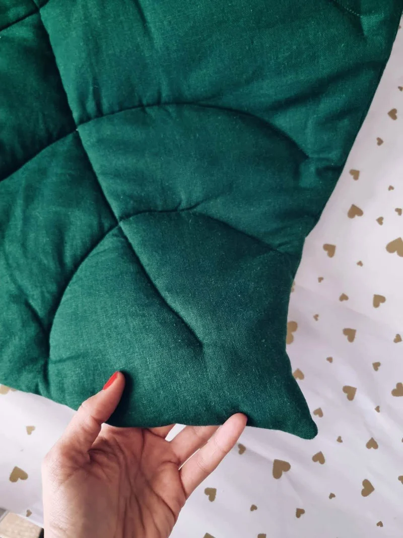 Baby leaf mat, play mat linen emerald