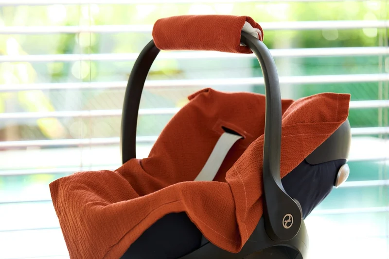 Babydecke für Babyschale Sommer aus Doppelkrepp – weich & robust