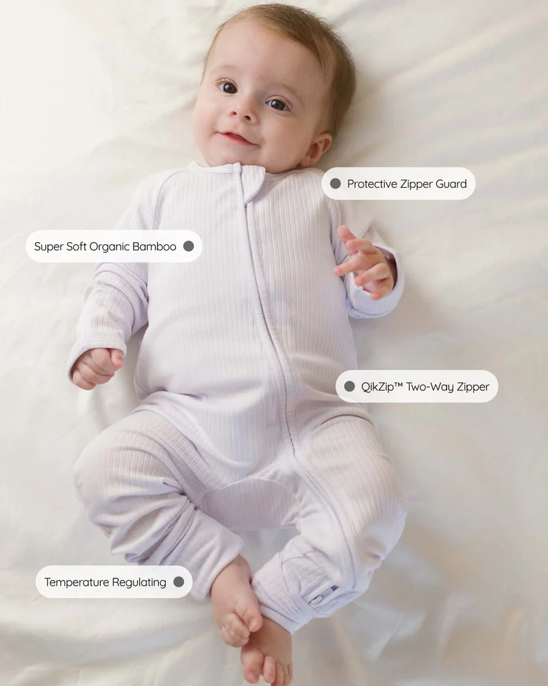 BABYGO® Weißer gerippter Schlafanzug mit Reißverschluss