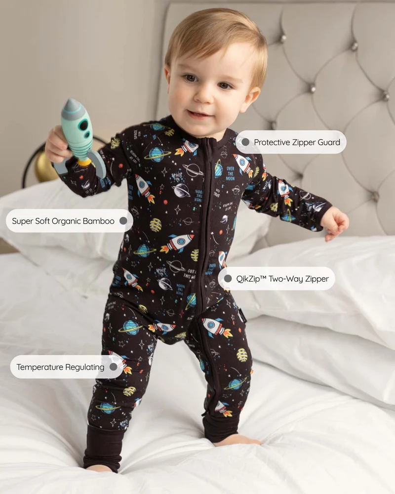 BABYGO® Space Zip Schlafanzug