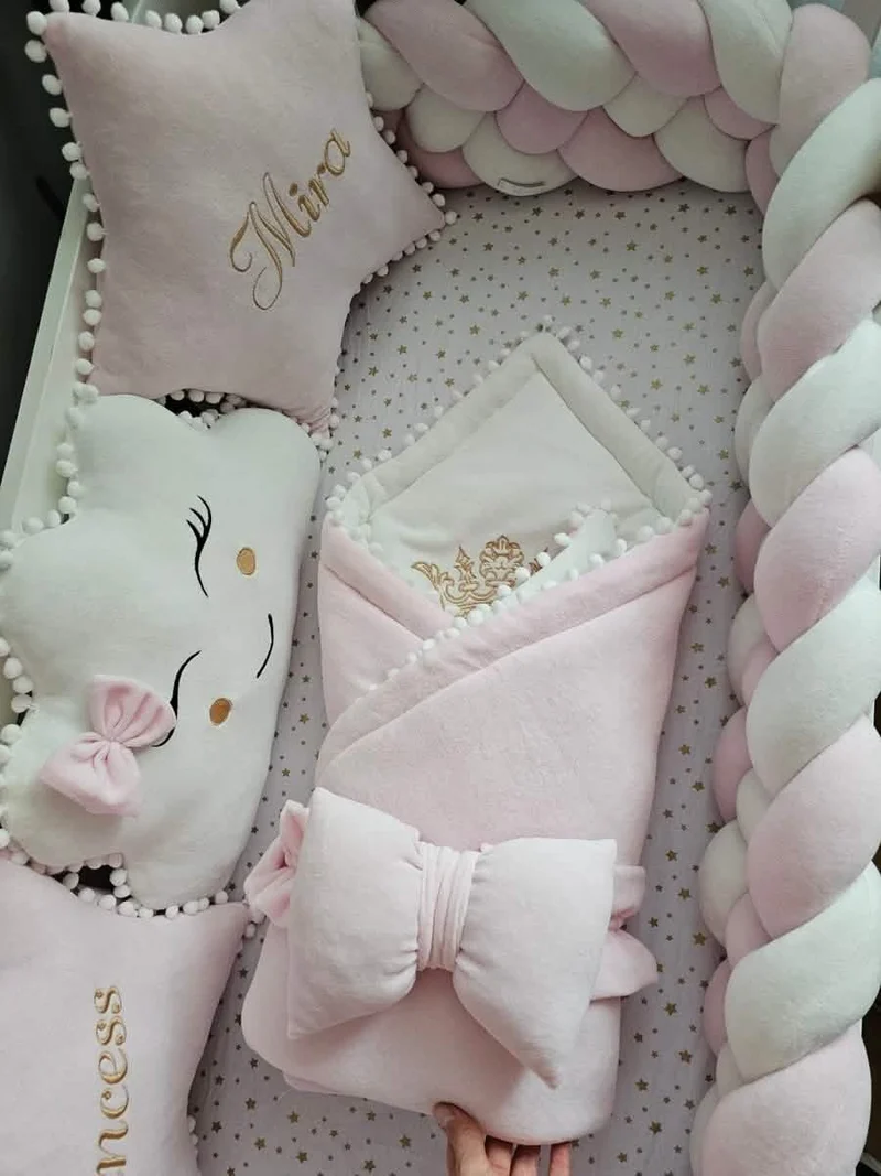 Baby Girl Bedding Set Luxurious - Cloud Face & 2 Star Pillows