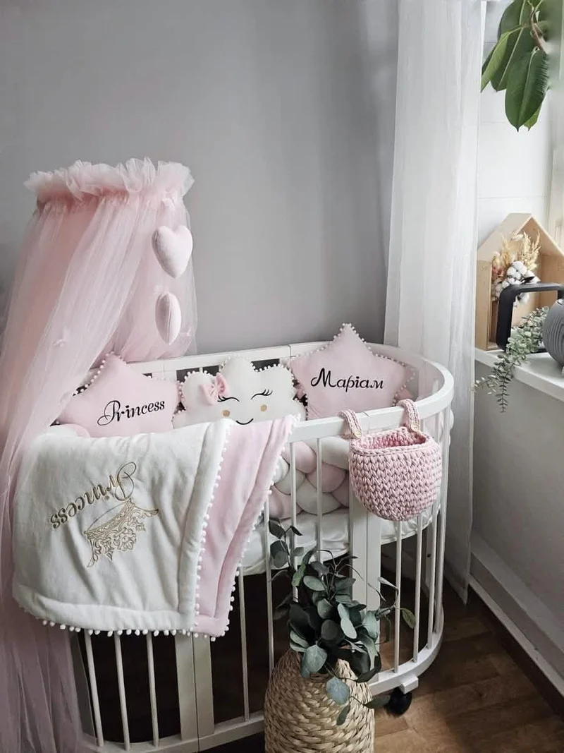 Baby Girl Bedding Set Luxurious - Cloud Face & 2 Star Pillows
