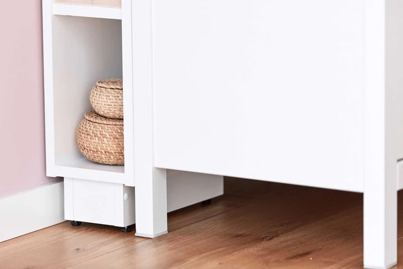 Stauraumregal für IDANÄS sowie HEMNES-Kommoden mit 3 oder 8 Schubladen – Weiß