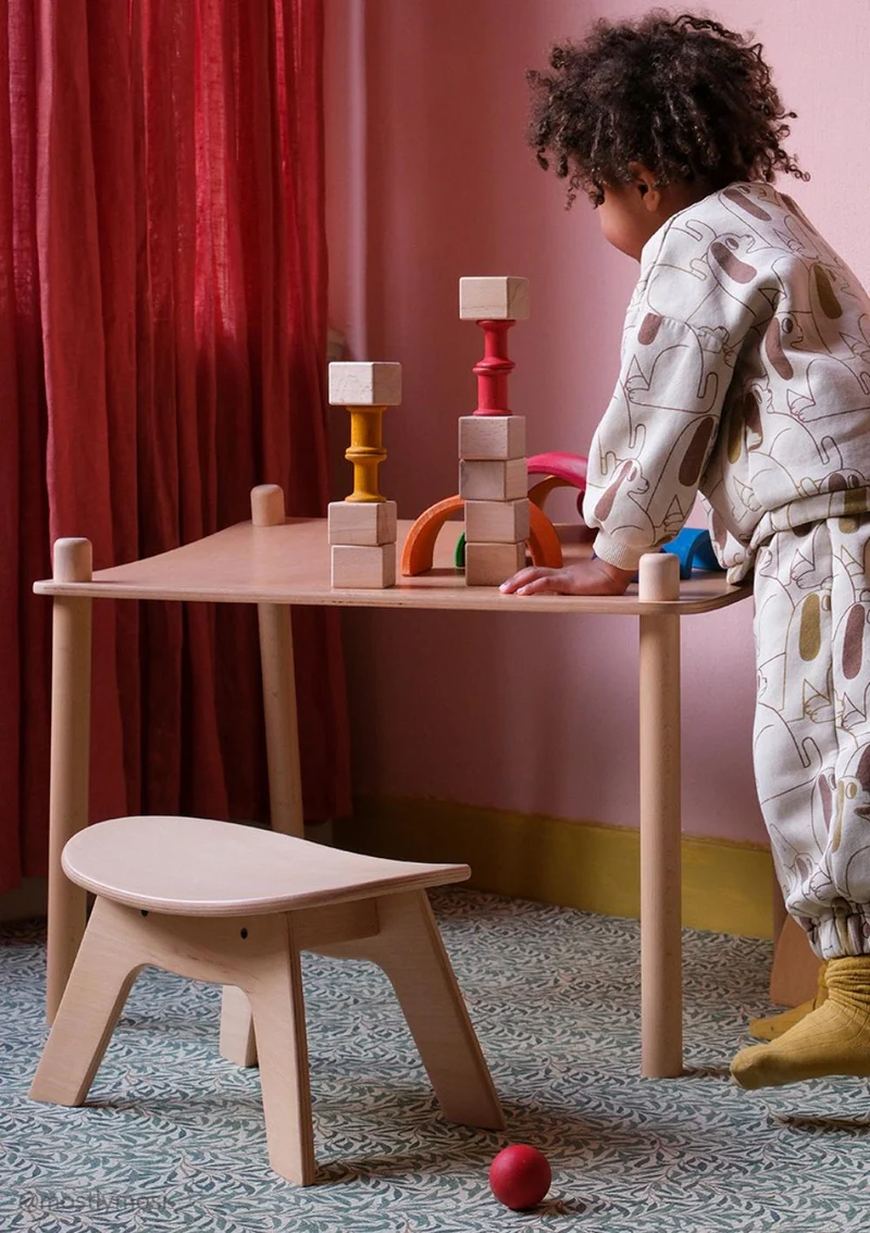 Umbau-Set Wickeltisch 'Pago' zu Kindertisch, inkl. Hocker 'Hiro'