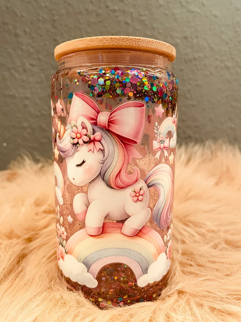 Schneekugelbecher Einhorn