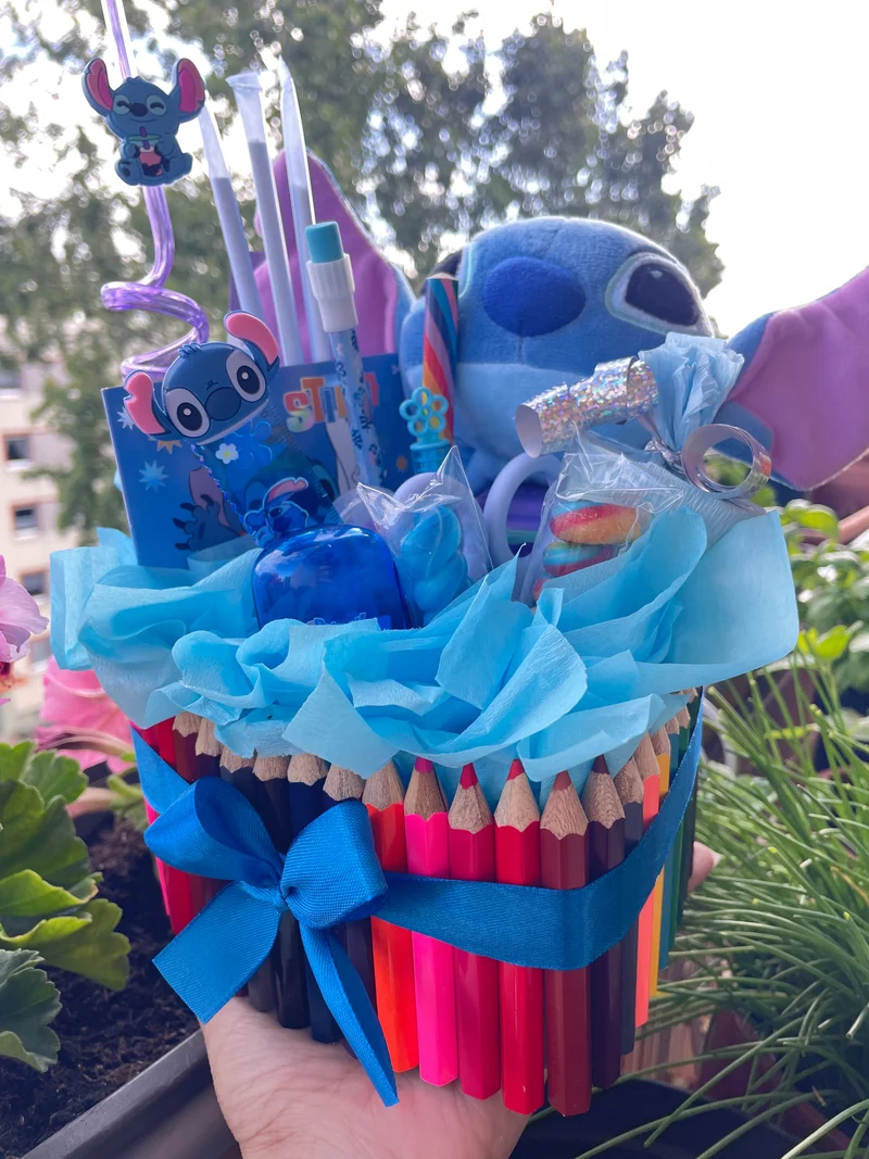 Einschulungstorte blau Monster