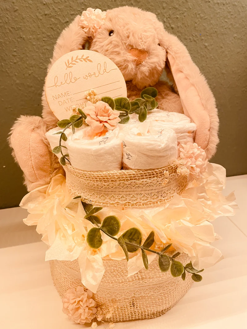 Windeltorte Hase beige
