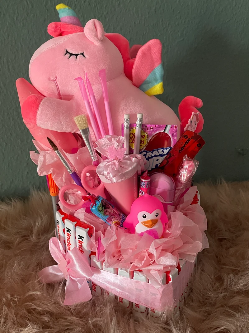 Einschulungstorte Einhorn rosa