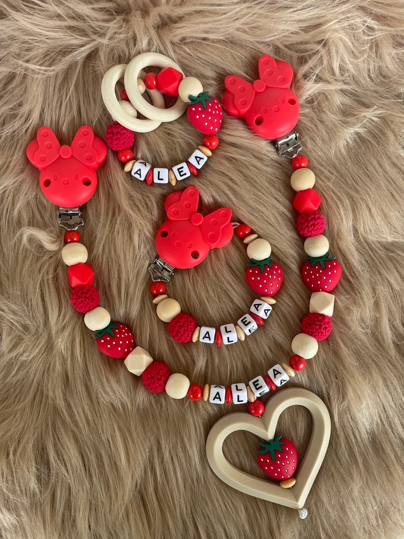 Schnullerkette, Kinderwagenkette, Greifring Maus Erdbeere rot beige