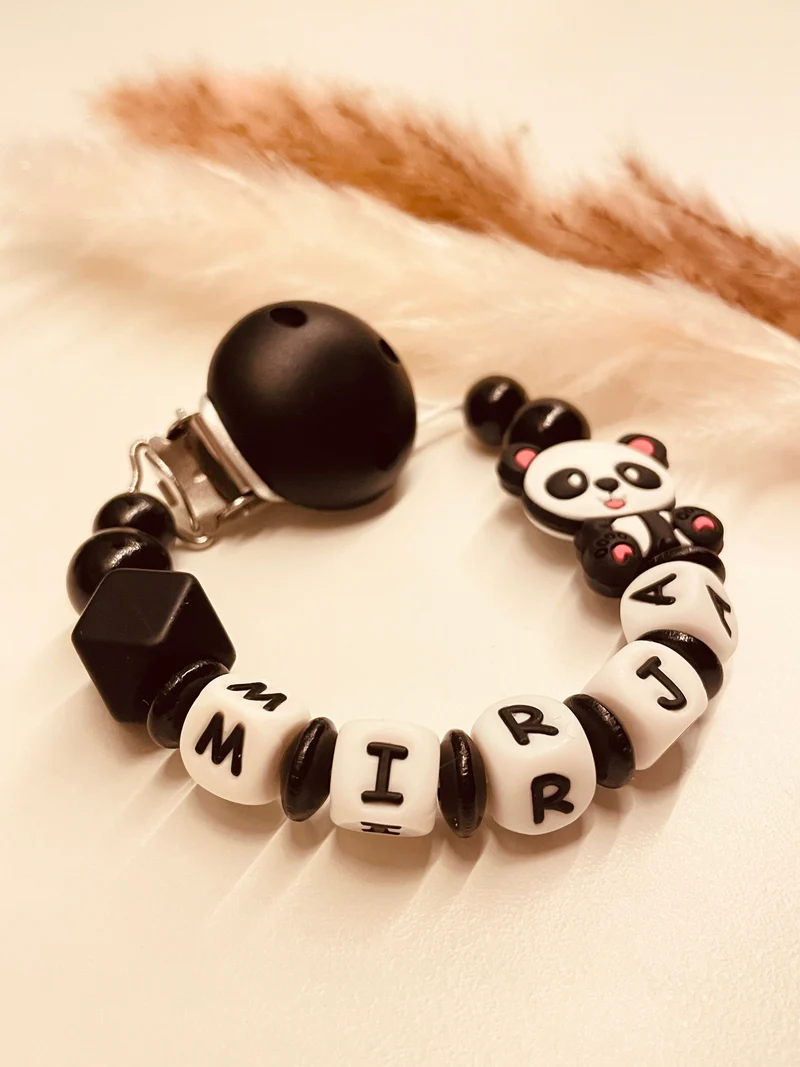 Schnullerkette Panda schwarz