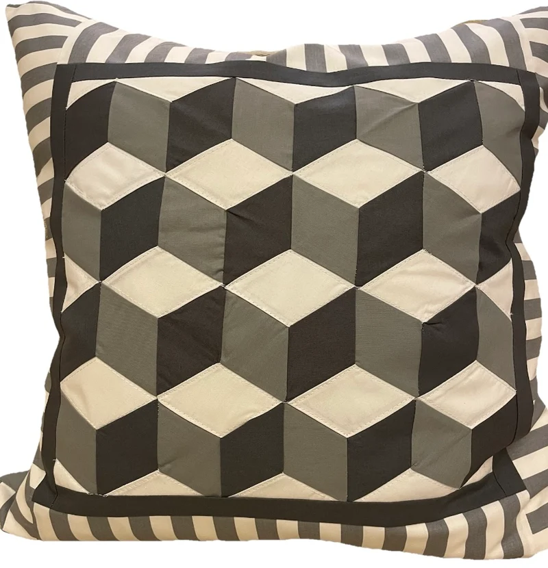 Patchwork Kissenhülle in 3D Optik, Landhausstil Kissenbezug, grau/weiß/anthrazit