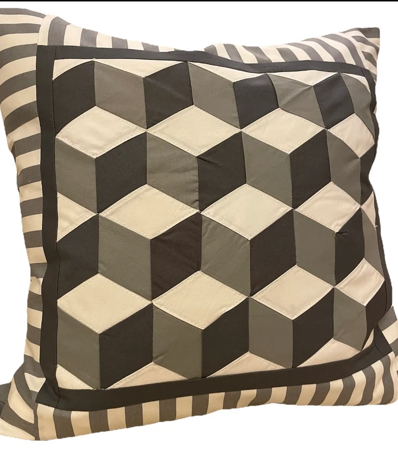Patchwork Kissenhülle in 3D Optik, Landhausstil Kissenbezug, grau/weiß/anthrazit
