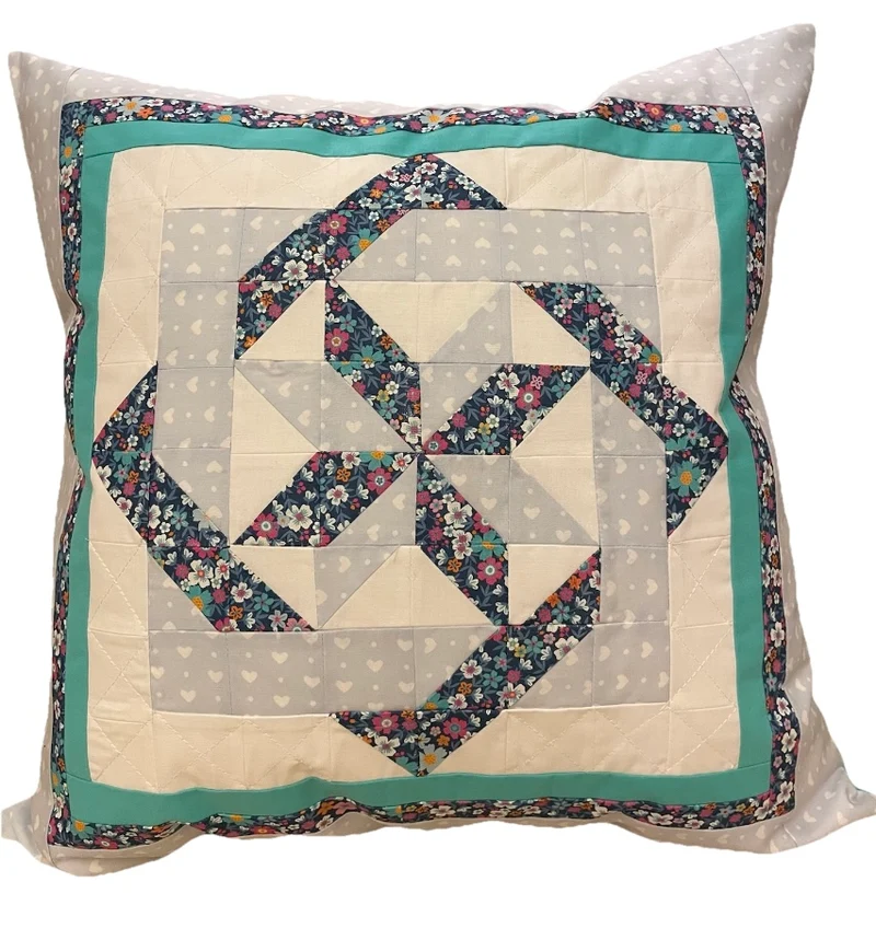 Patchwork Kissenhülle, Landhausstil Kissenbezug, türkis/weiß/blau 50x50cm