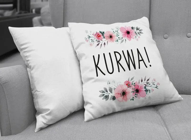 Kissen - Kurwa mit Blümchen
