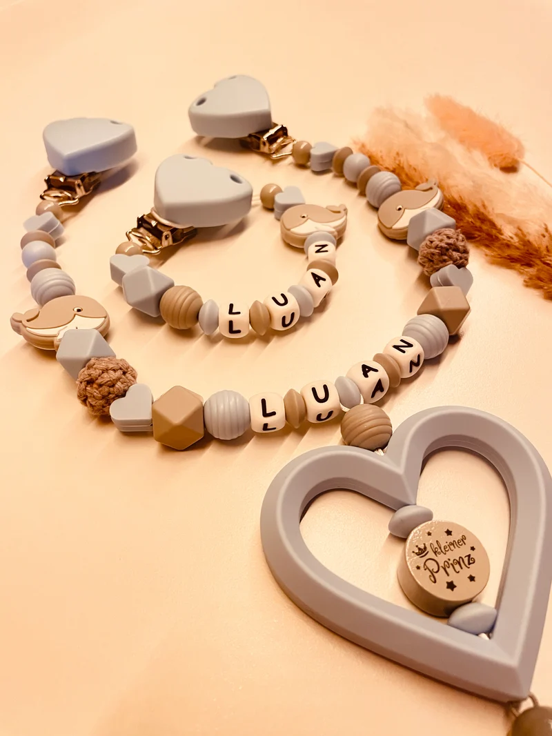 Schnullerkette, Kinderwagenkette personalisiert Wal blau grau