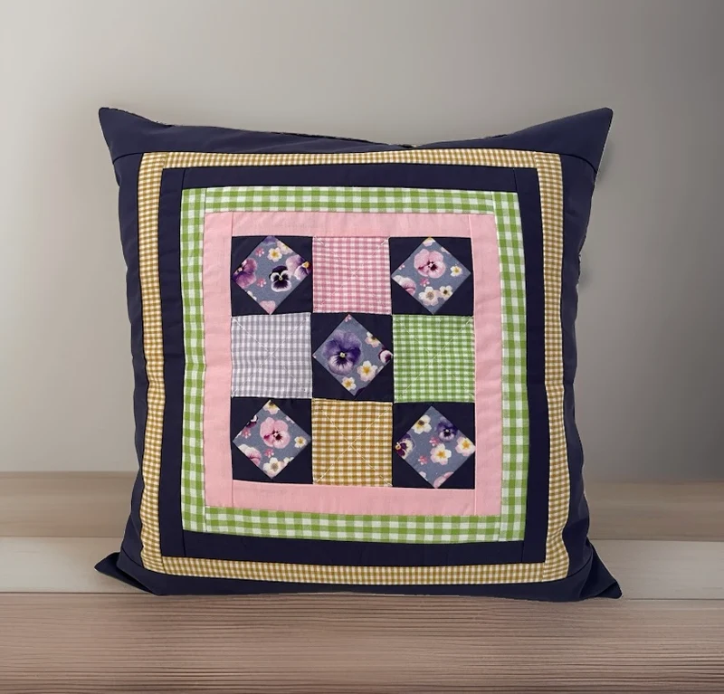 Patchwork Kissenhülle, Landhausstil Kissenbezug, blau/bunt 40x40cm