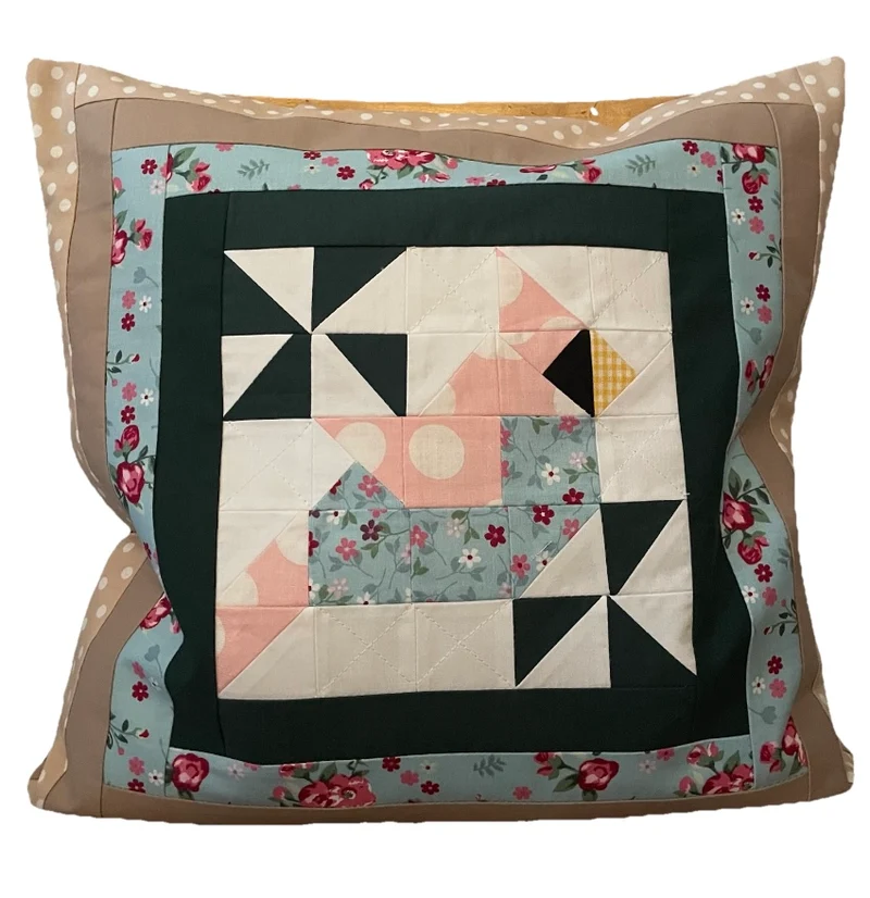Patchwork Kissenhülle, Landhausstil Kissenbezug, Vogel