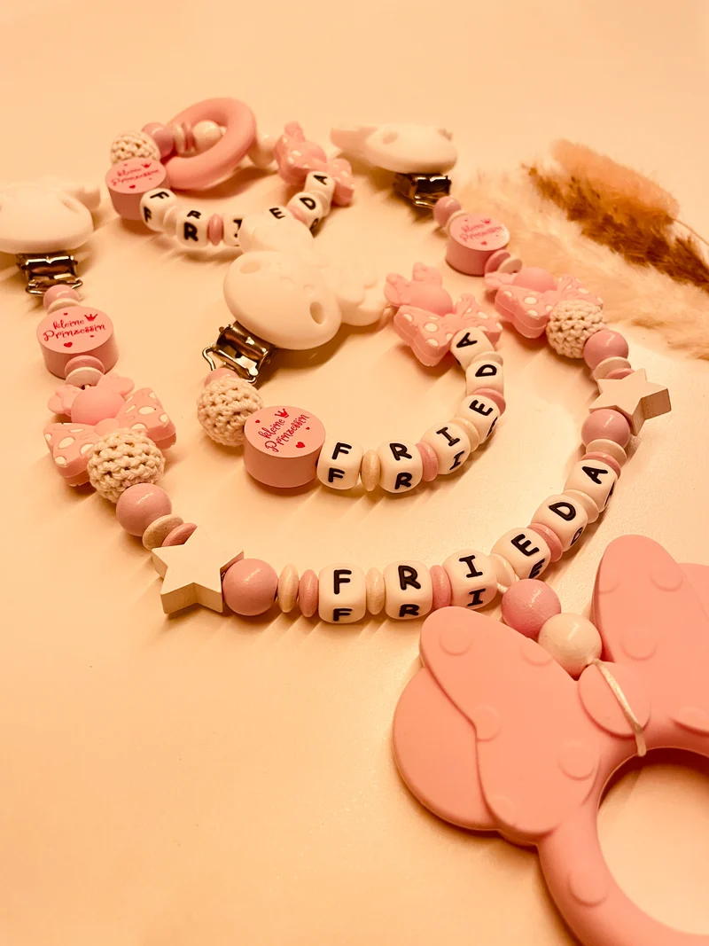 Schnullerkette, Kinderwagenkette und Greifring Maus mit Schleife kleine Prinzessin rosa weiß