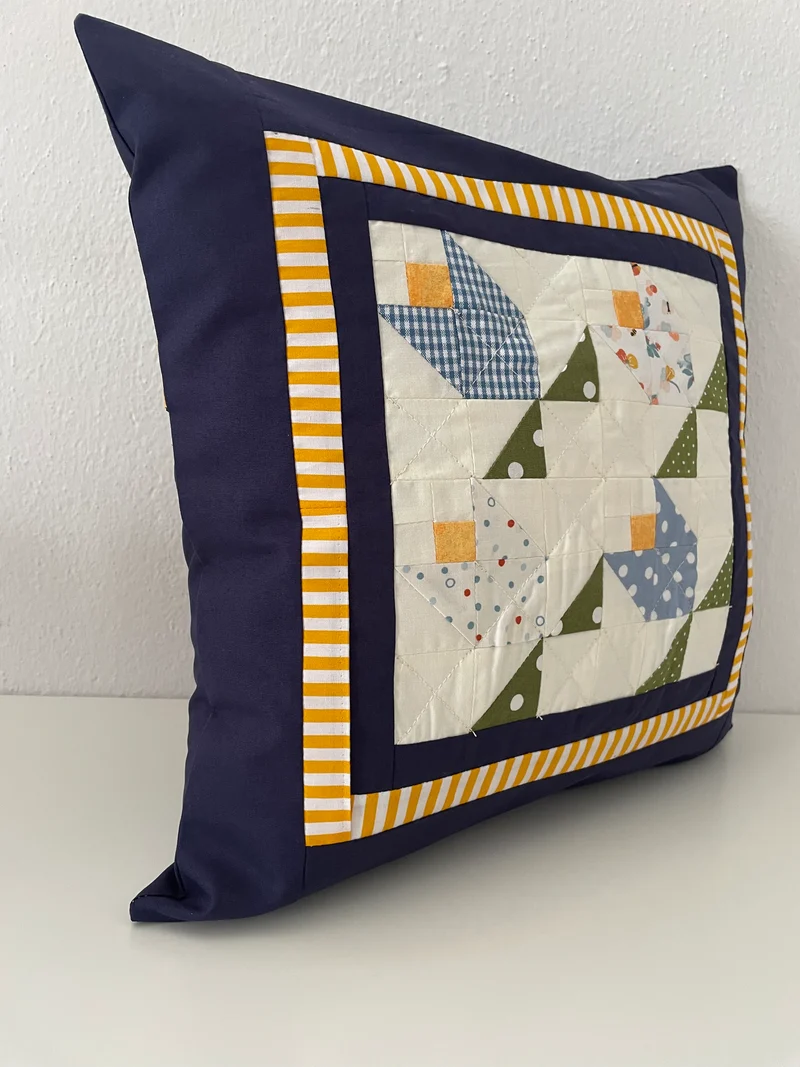 Patchwork Kissenhülle, Landhausstil Kissenbezug, blau/grün/gelb 40x40cm