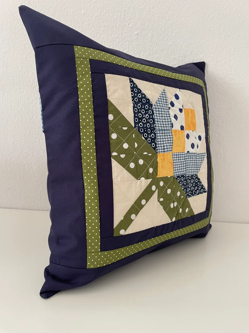 Patchwork Kissenhülle, Landhausstil Kissenbezug, blau/grün/gelb 40x40cm