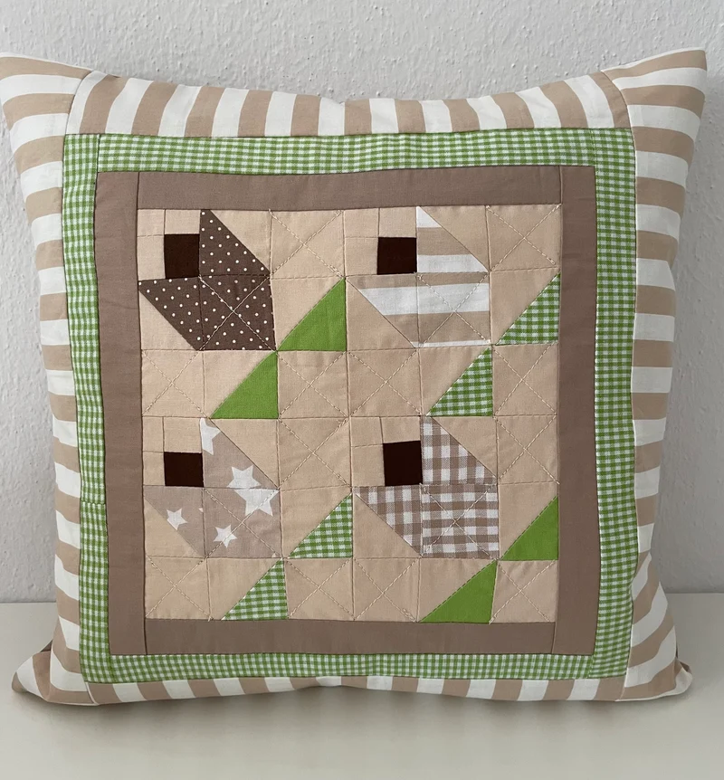 Patchwork Kissenhülle, Landhausstil Kissenbezug, beige/grün 40x40cm