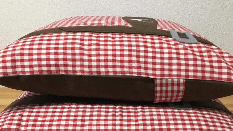 1x Landhausstil Kissenhülle * Kissenbezug * Bauernstube Dekokissen *Bayern* braun/rot