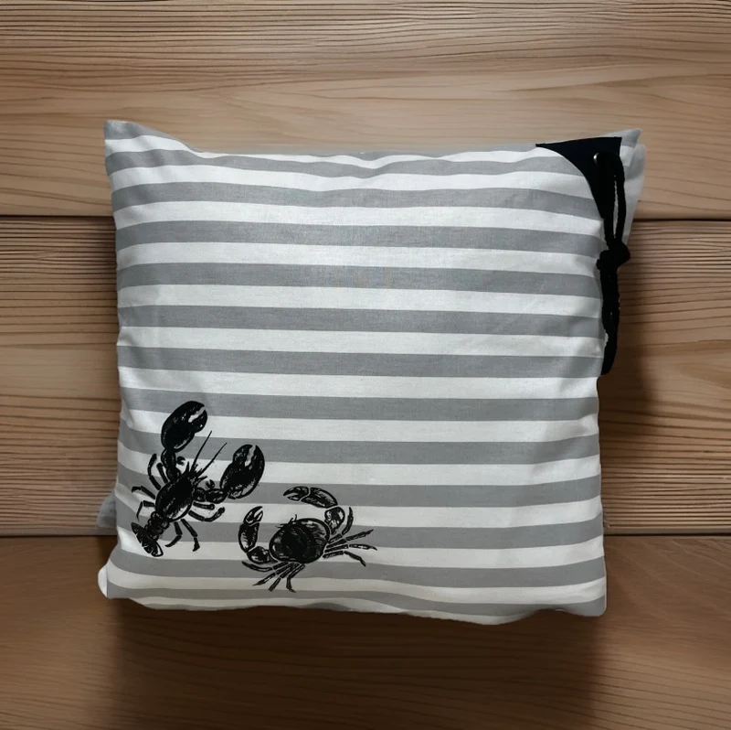 Maritime Kissenhülle, Landhausstil Kissenbezug * Krebse * grau/weiß
