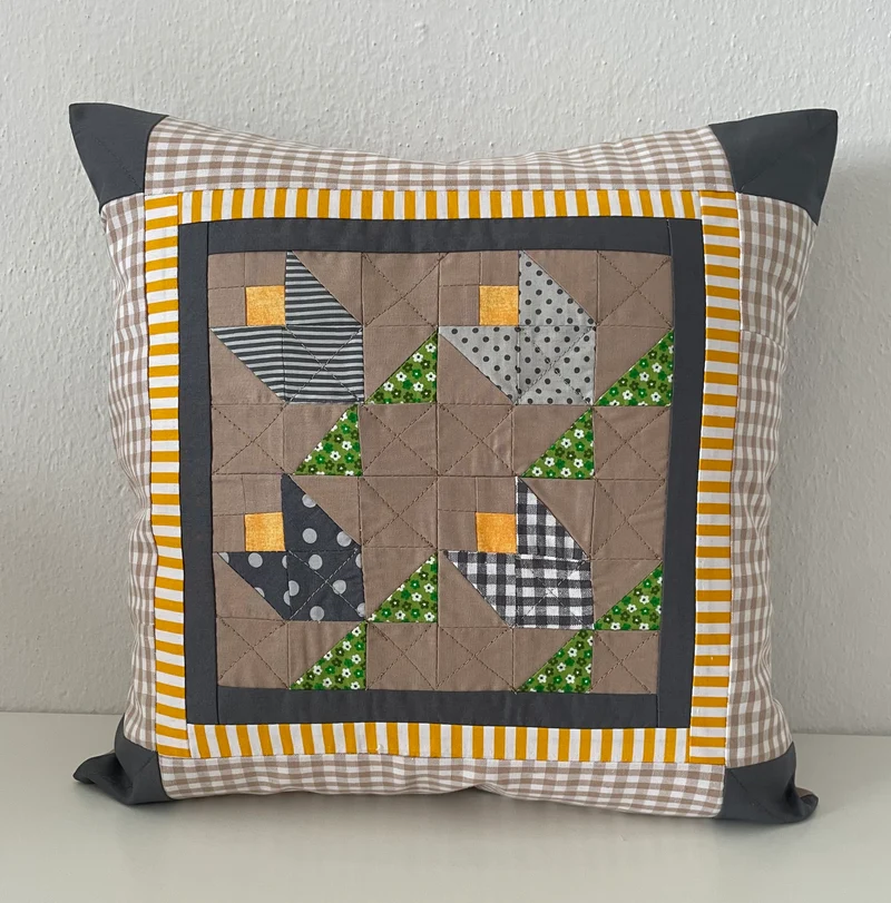 Patchwork Kissenhülle, Landhausstil Kissenbezug, braun/gelb/grün/beige/grau 40x40cm