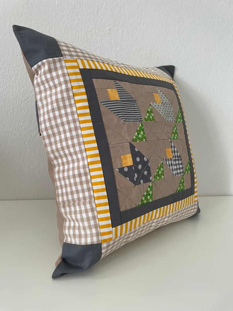Patchwork Kissenhülle, Landhausstil Kissenbezug, braun/gelb/grün/beige/grau 40x40cm