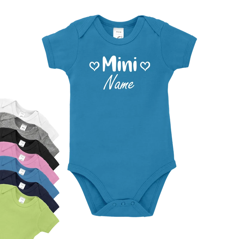 Personalisierter Babybody - Mini "Name" von Papa oder Mama - Baby-Strampler
