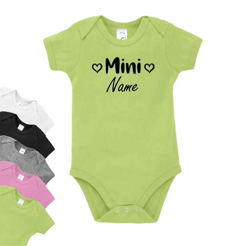 Personalisierter Babybody - Mini "Name" von Papa oder Mama - Baby-Strampler
