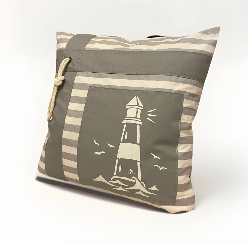 Maritime Kissenhülle, Kissenbezug in Landhausstil * Leuchtturm * grau/weiß