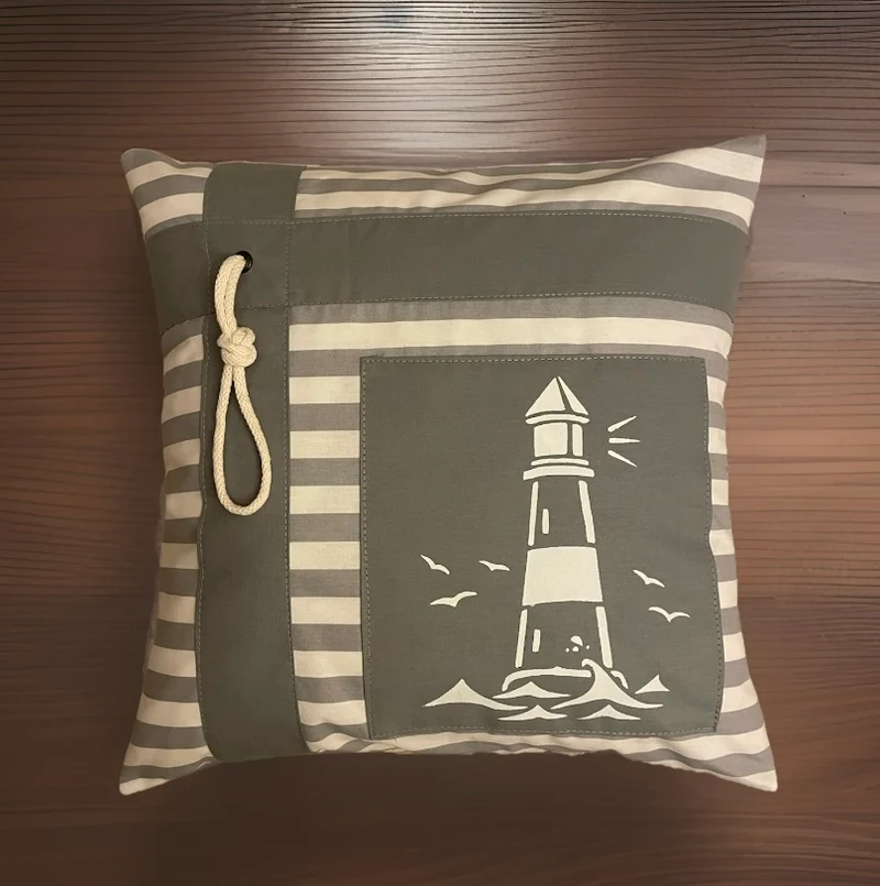Maritime Kissenhülle, Kissenbezug in Landhausstil * Leuchtturm * grau/weiß