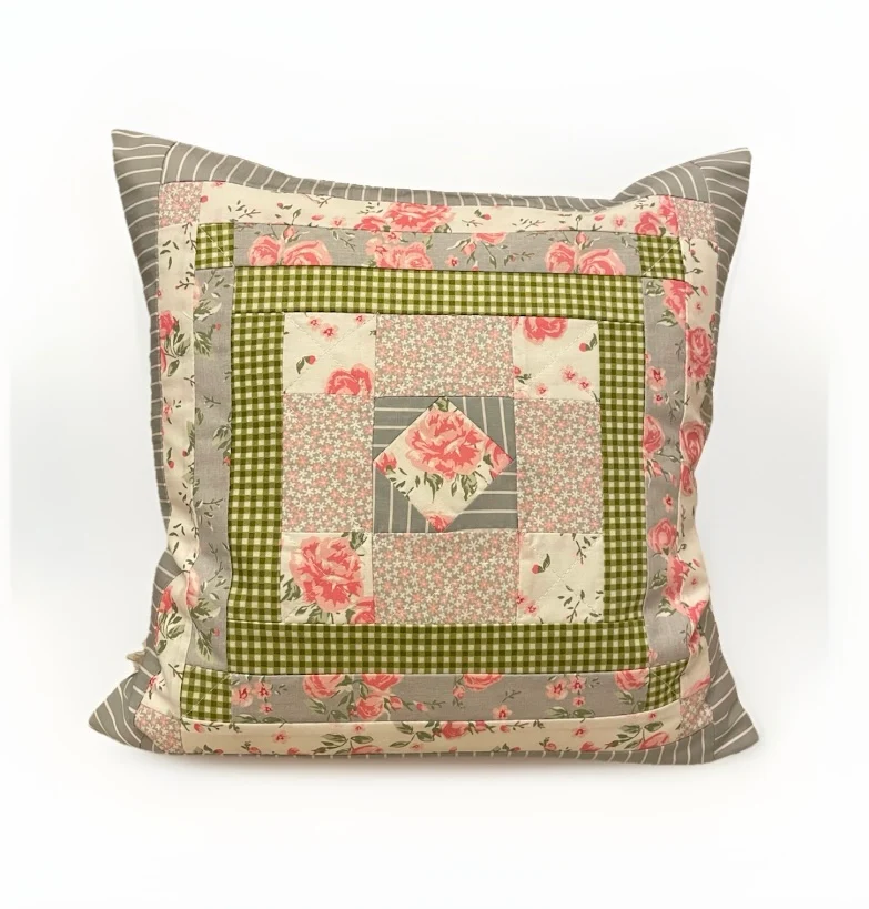 Patchwork Kissenhülle, Landhausstil Kissenbezug, grau/rosa/grün 40x40cm