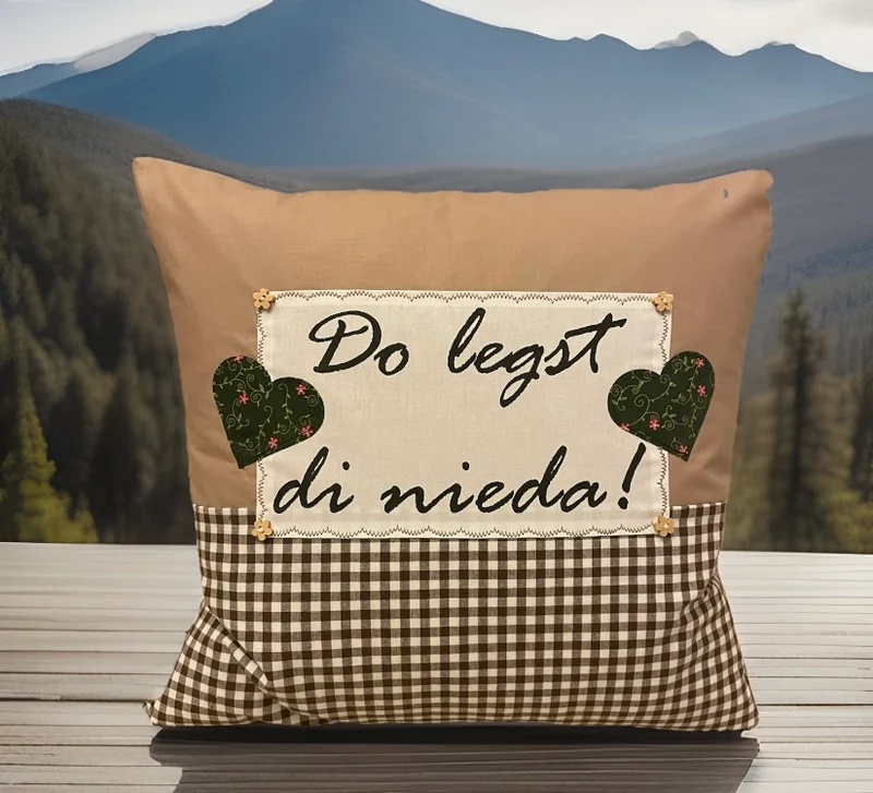 Landhausstil Kissenhülle, Kissenbezug, Dekokissen „Do legst di nieder „ braun/beige