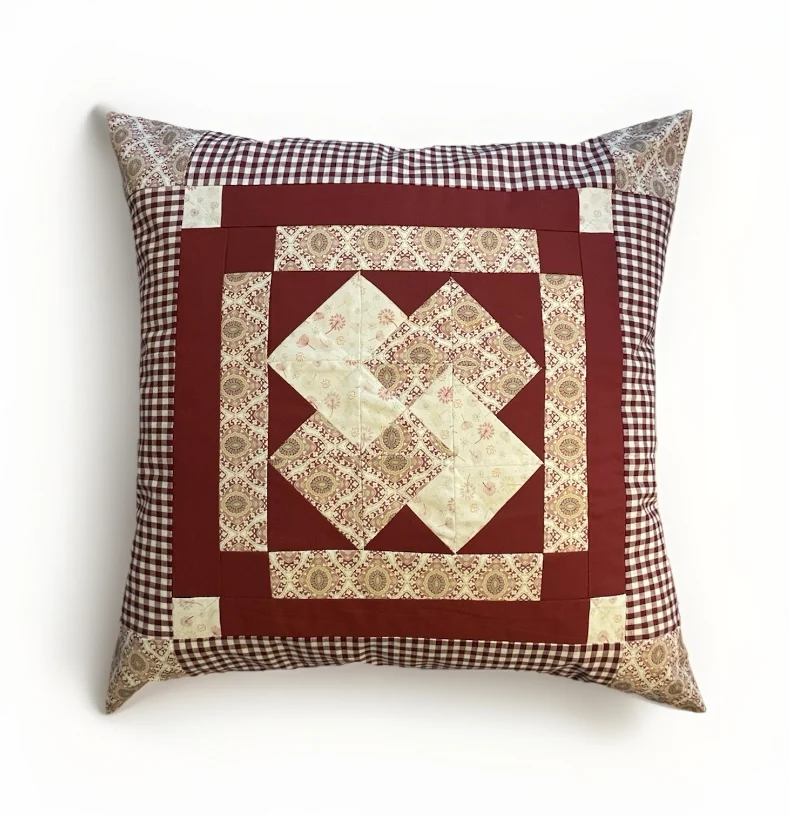 Patchwork Kissenhülle, Landhausstil Kissenbezug, beige/weinrot