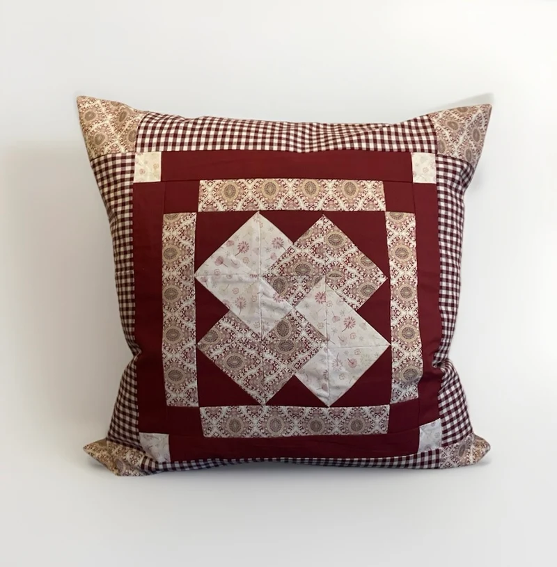 Patchwork Kissenhülle, Landhausstil Kissenbezug, beige/weinrot