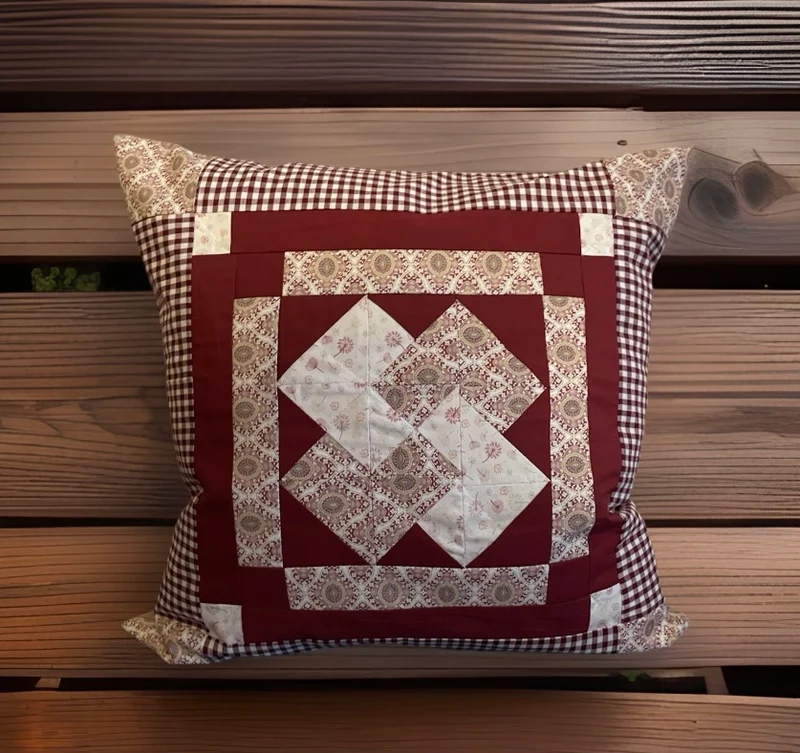 Patchwork Kissenhülle, Landhausstil Kissenbezug, beige/weinrot
